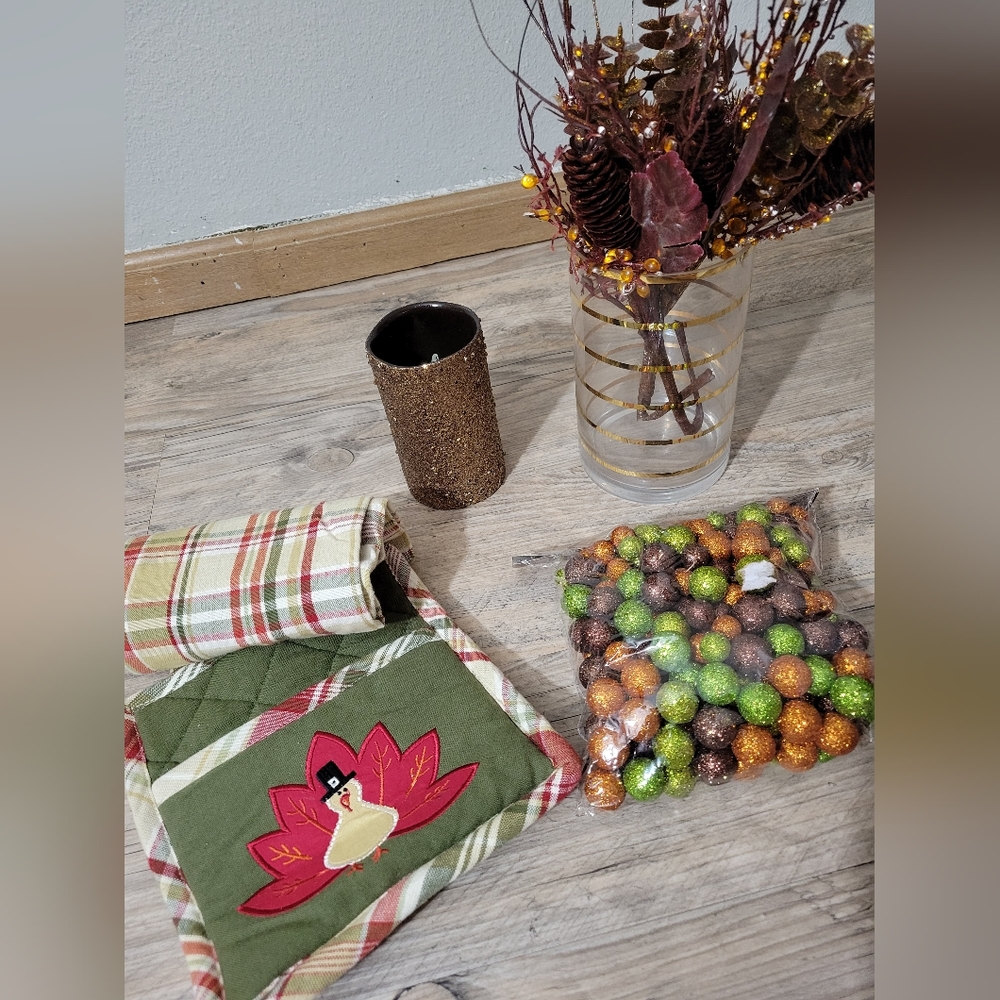 Thanksgiving Centerpiece Decor Lot
